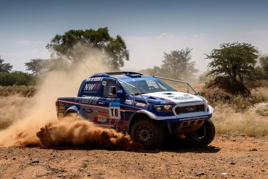  Ford Ranger Dakar 2016 года  (фото 3 из 30)